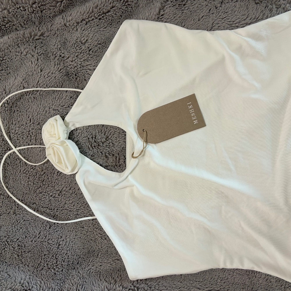Women’s Meshki halter white top xl